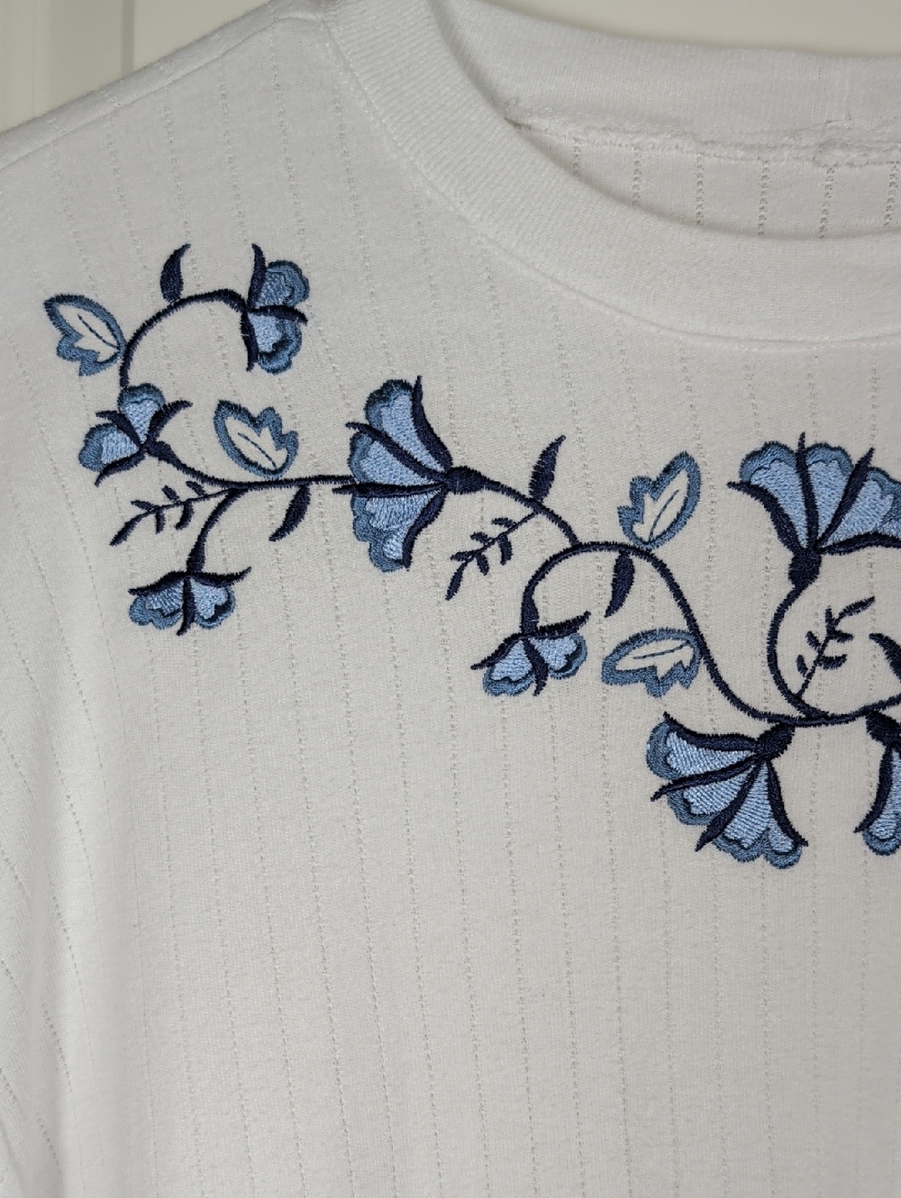 White Embroidered Floral Long-Sleeve Top - Blue Detail - Picture 3 of 10
